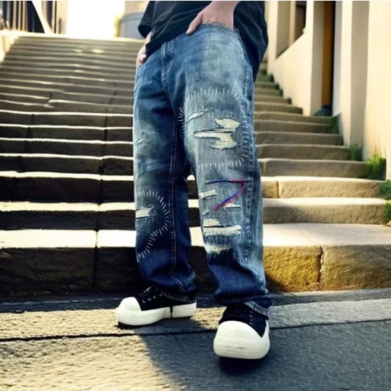 日本海淘彩线牛王破洞牛仔裤